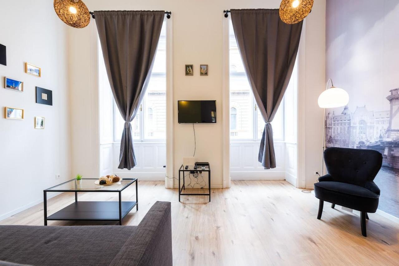 Budapest4Fun - New Apt In The Heart Of Budapest Exterior photo
